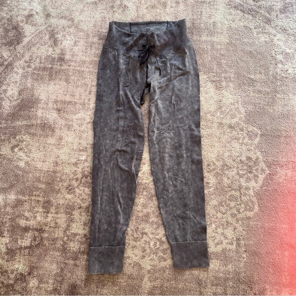 PINK Victoria's Secret Pants - Victoria’s Secret PINK M Grey Black Jogger Leggings